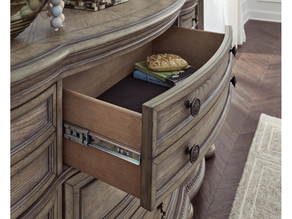 Ardenfield Dresser - image 5