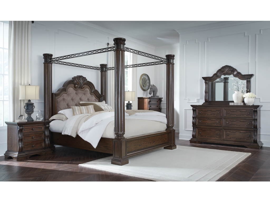 Maylee Queen Canopy Bed - image 4