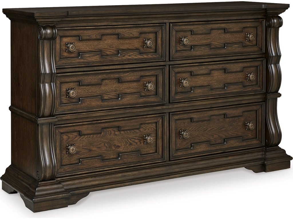 Maylee Dresser - main image