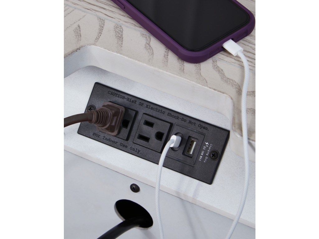 Bruchandi Nightstand - image 7