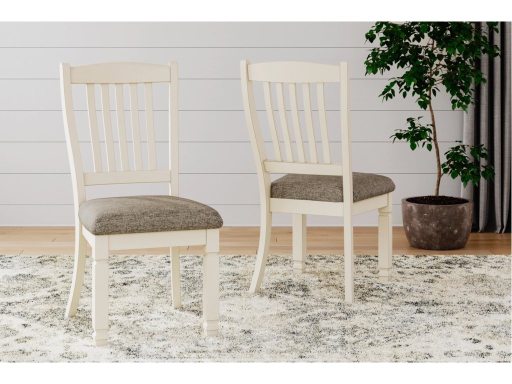 Bolanburg Dining Table and 6 Chairs with Server - image 15