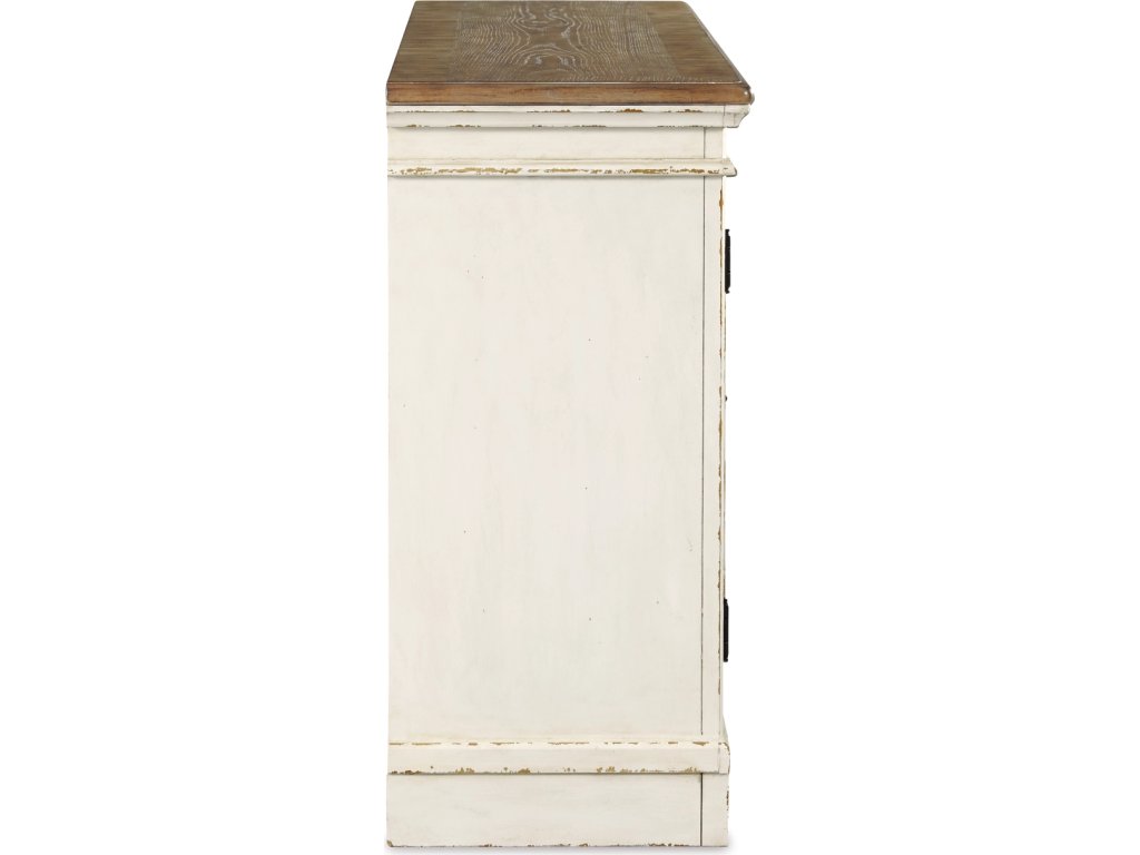 Realyn Dining Server - image 4