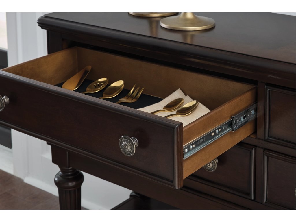 Lavinton Dining Server - image 6