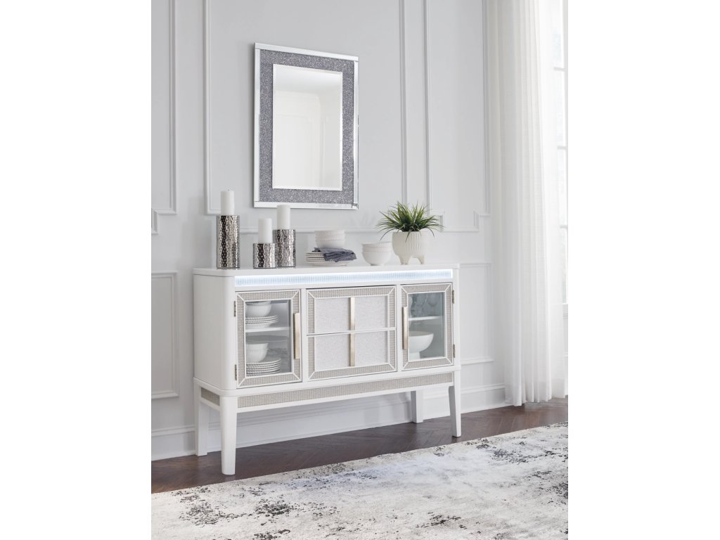 Chalanna Dining Server - image 1