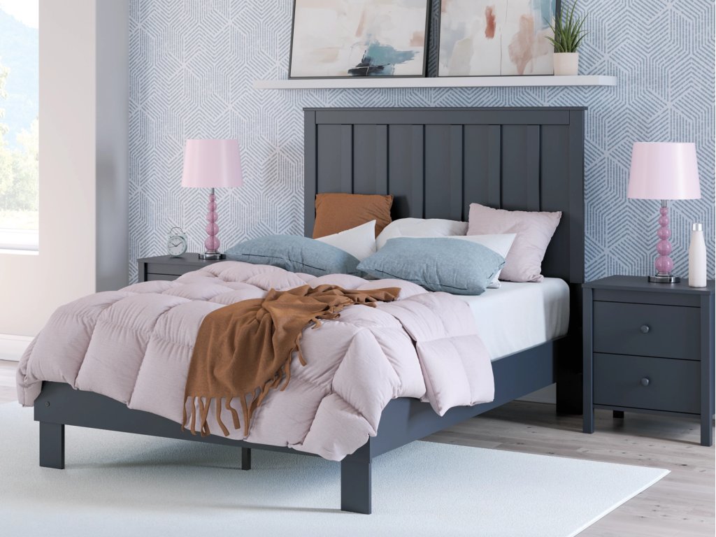 Simmenfort Full Platform Bed - image 1