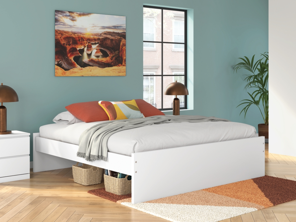Onita King Platform Bed - image 1