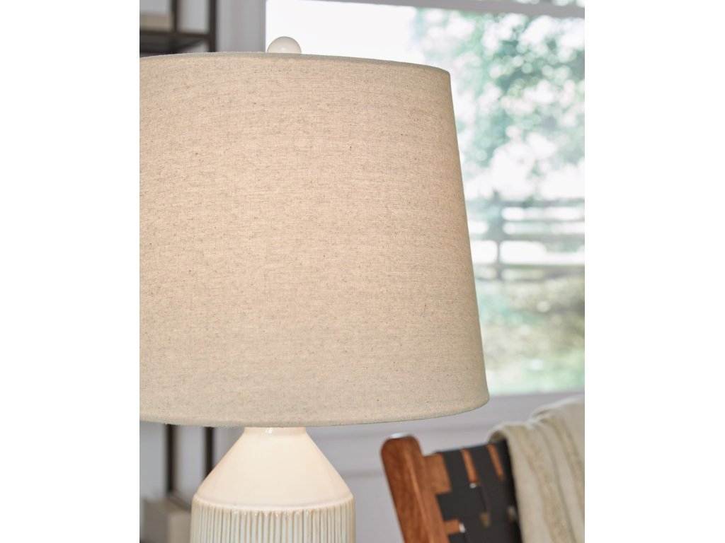 Willport Table Lamp (Set of 2) - image 2