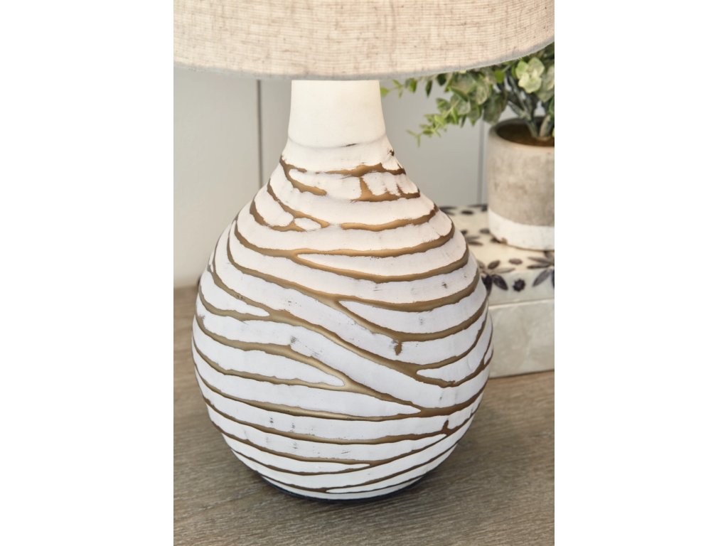 Aleela Table Lamp (Set of 2) - image 3