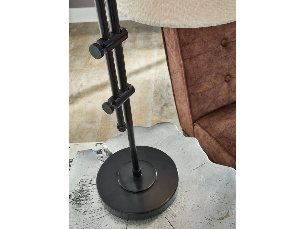 Baronvale Accent Lamp - image 2