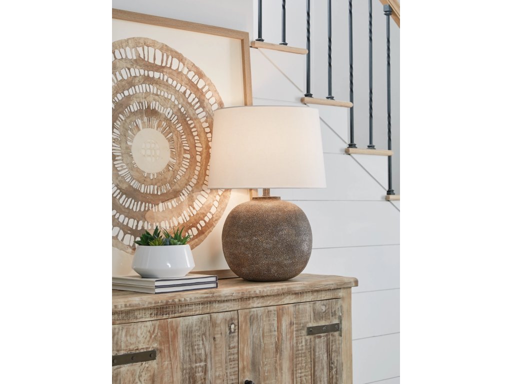 Neavesboro 2-Piece Lamp Set - main image