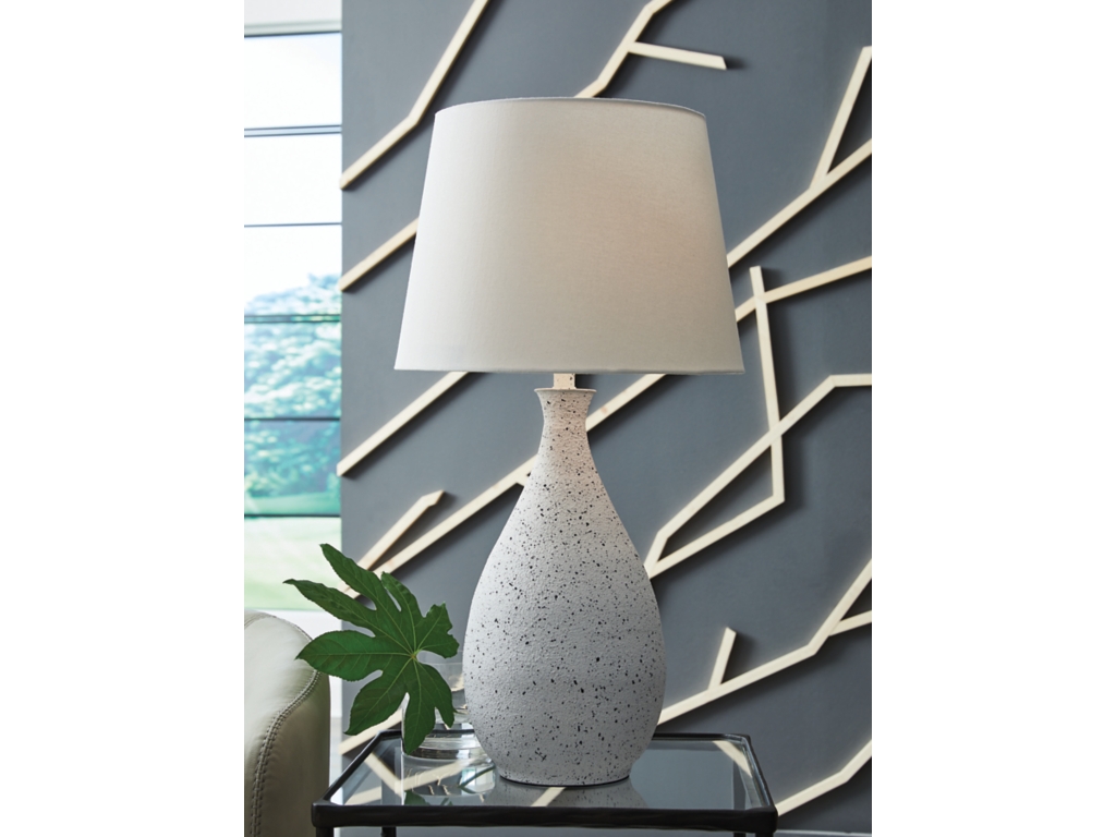 Wyattford Table Lamp - image 1