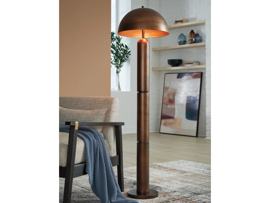 Wendfield Floor Lamp - image 1