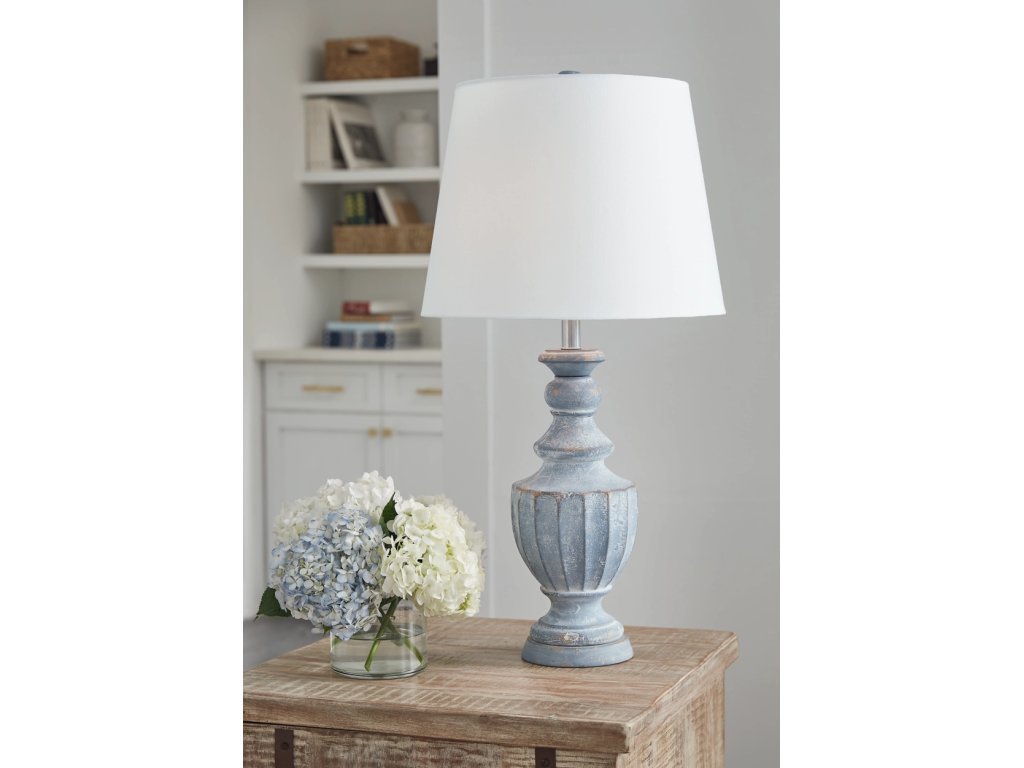 Cylerick Table Lamp - image 1