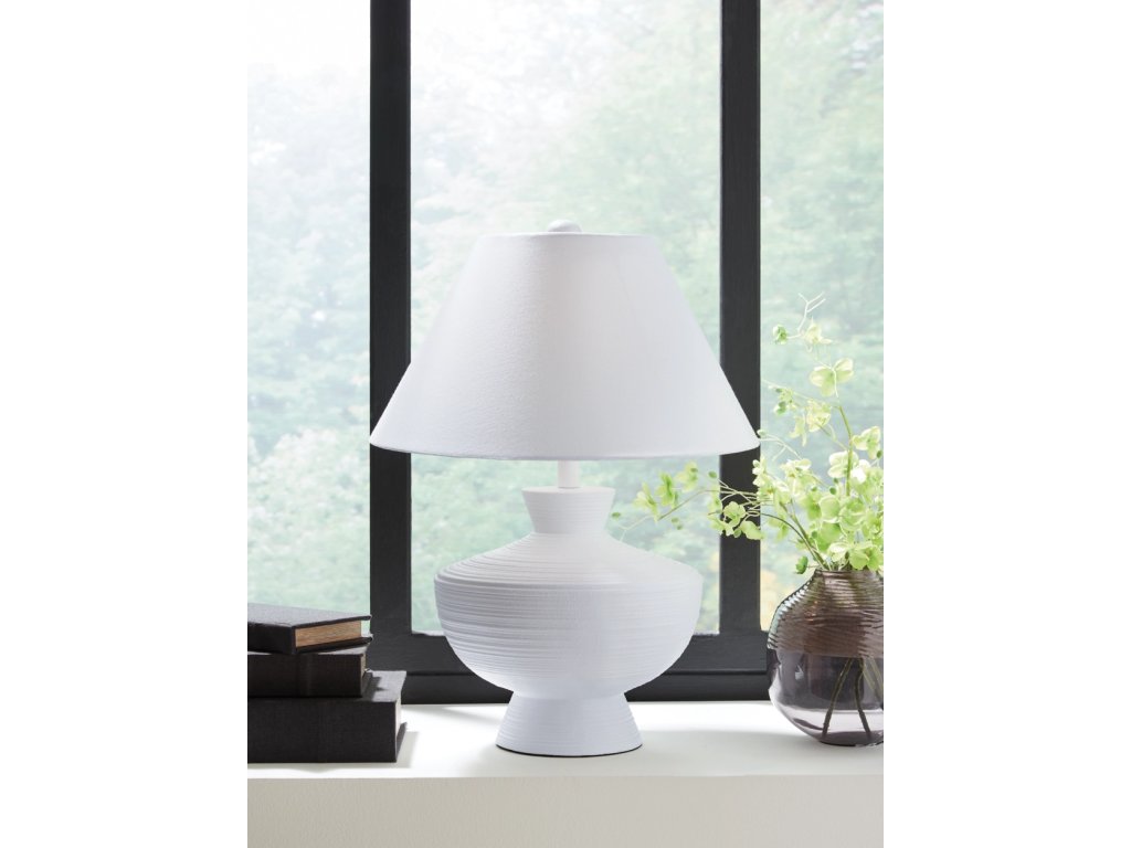 Harelwood Table Lamp - image 1