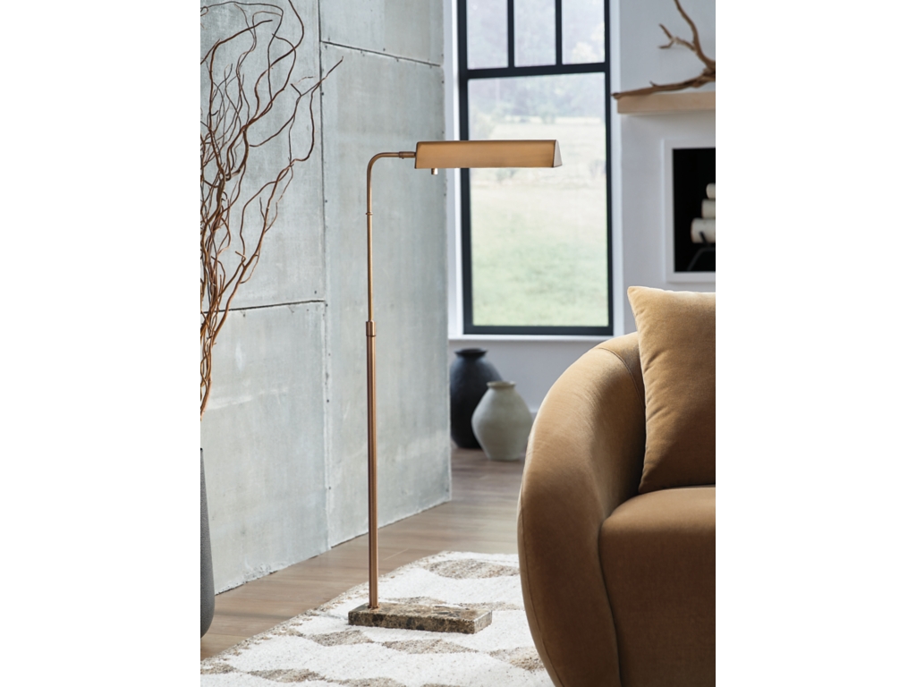 Yafe Floor Lamp - image 1