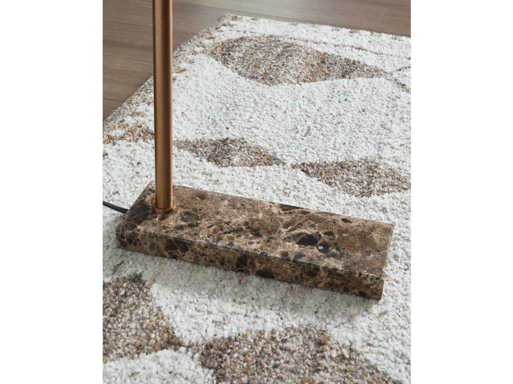 Yafe Floor Lamp - image 5