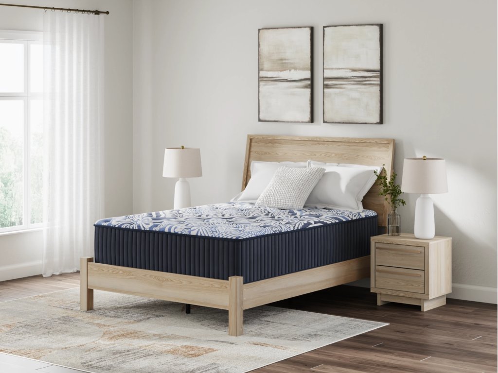 Firm Luxe 2.0 Queen Mattress - image 1