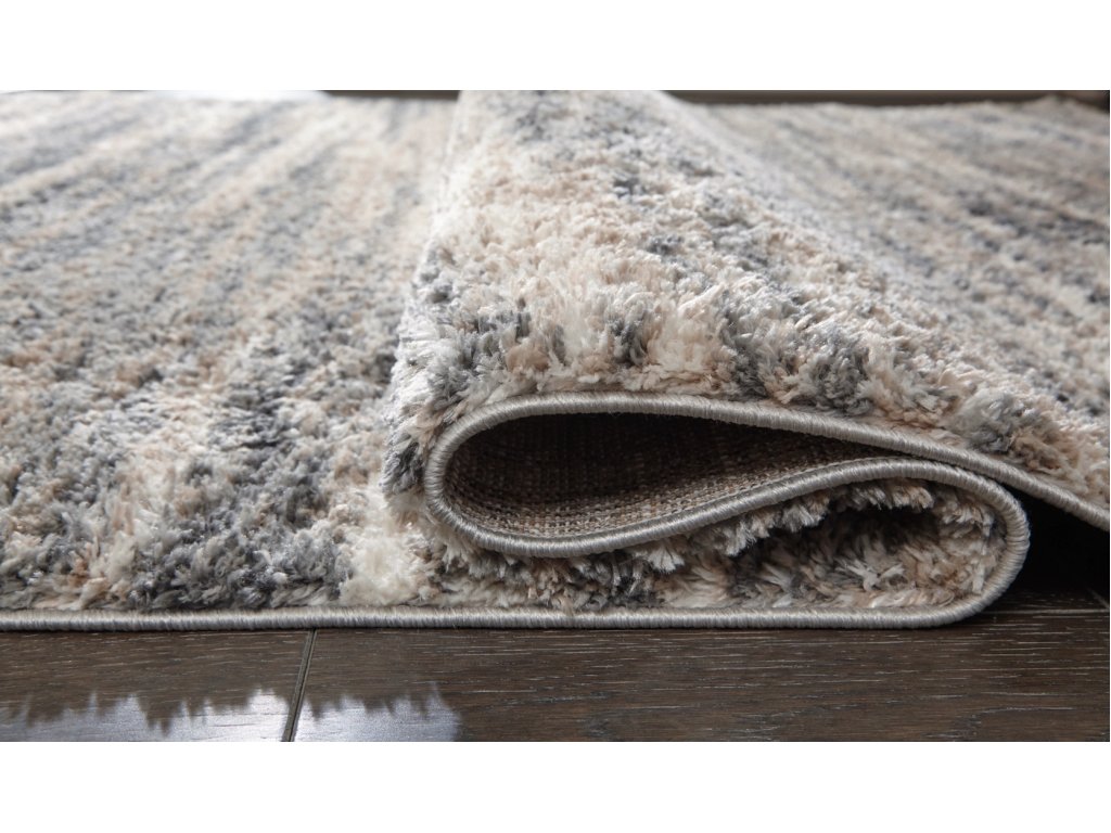 Gizela 7'10" x 10' Rug - image 3