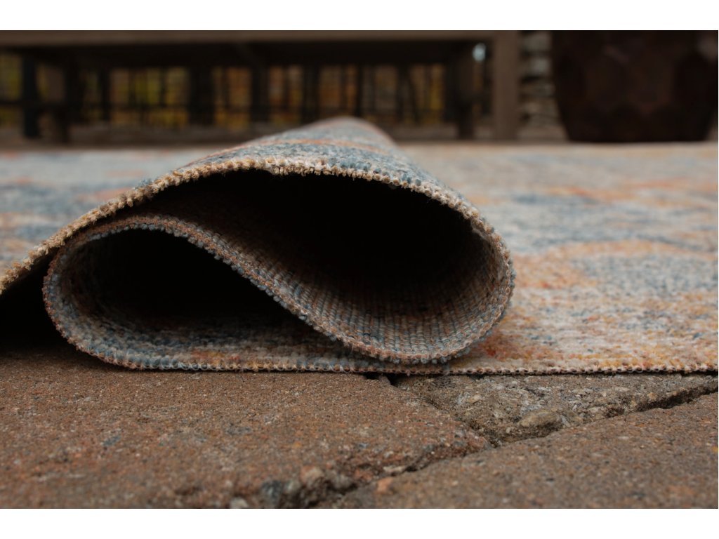 Wraylen 7'10" x 10' Rug - image 3