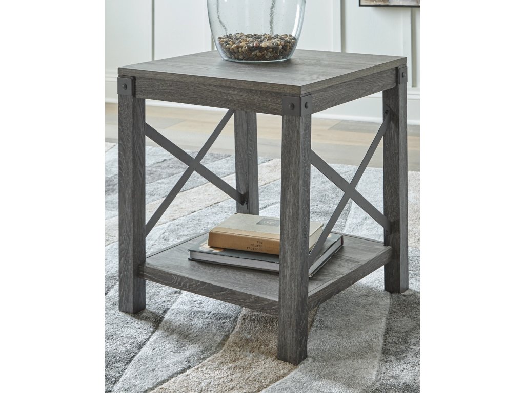Freedan End Table - image 1