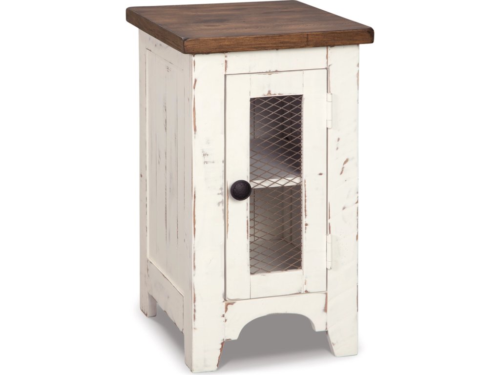 Wystfield Coffee Table and 2 End Tables - image 7