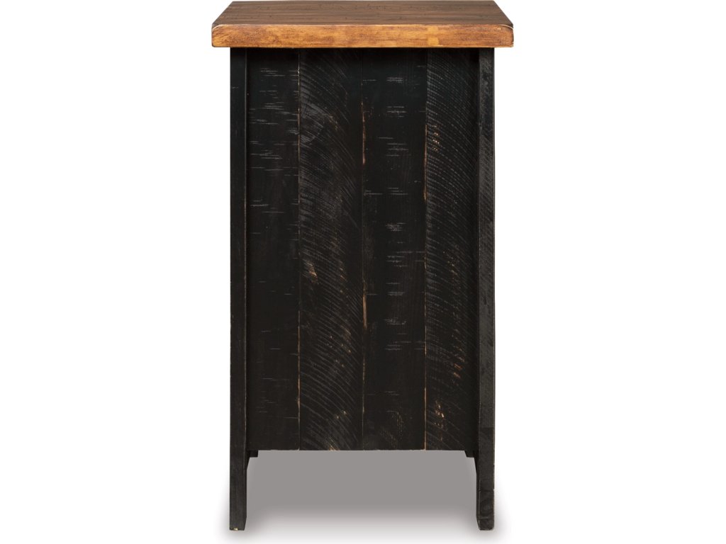 Valebeck Chairside End Table - image 7