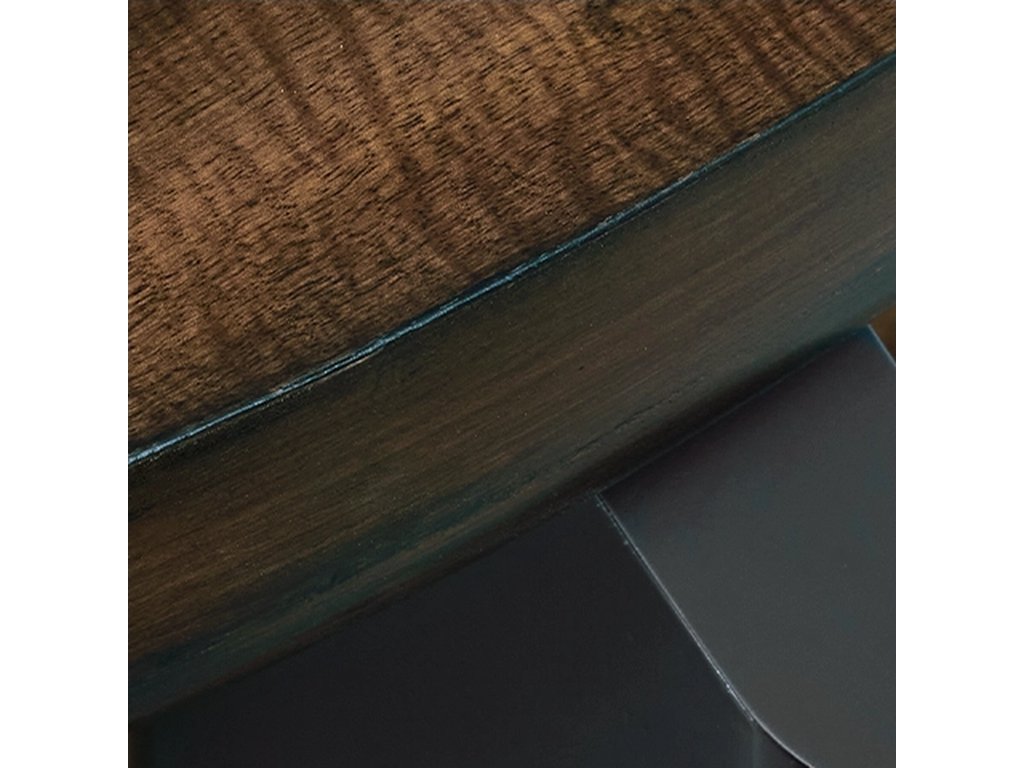 Kraeburn Coffee Table - image 7