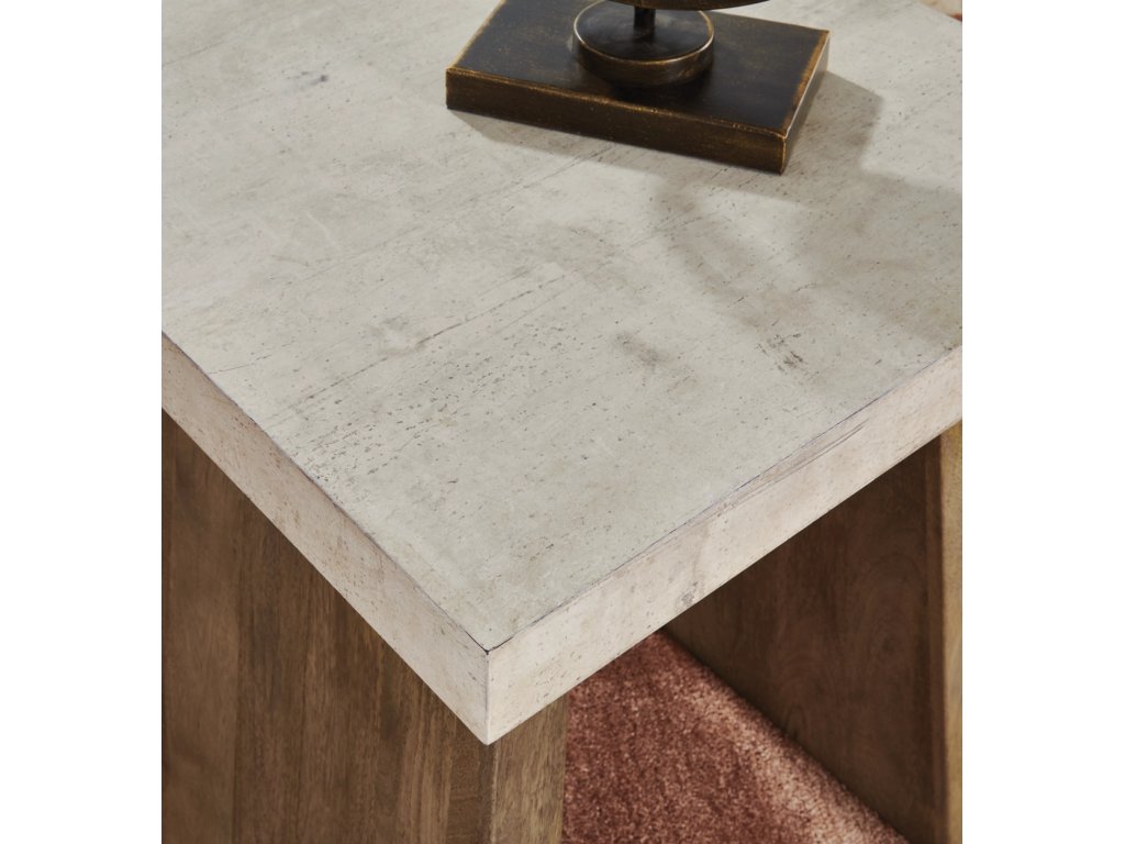 Brendalhouse End Table - image 4