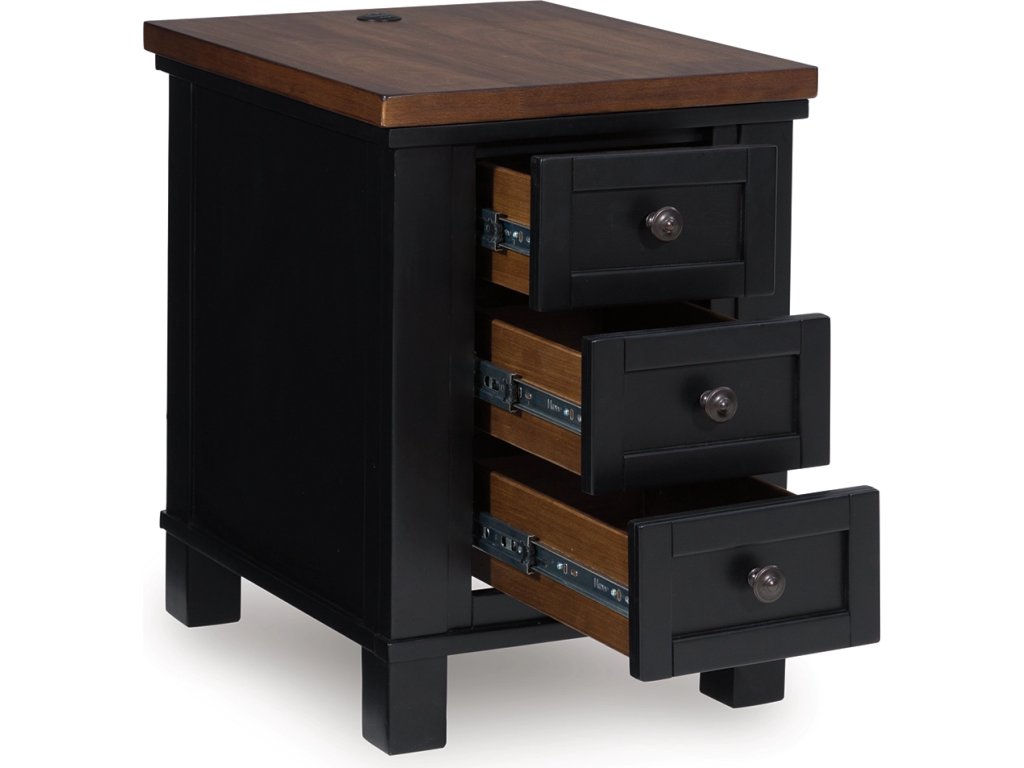 Wildenauer Chairside End Table - image 2