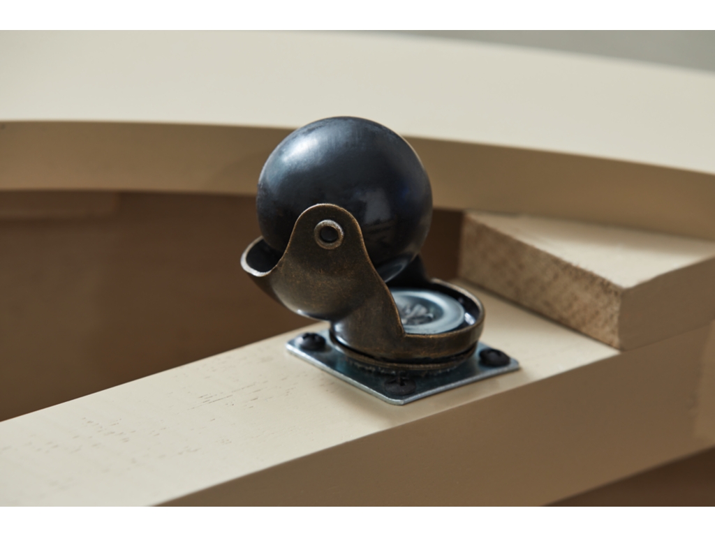 Jorielyn Coffee Table - image 4