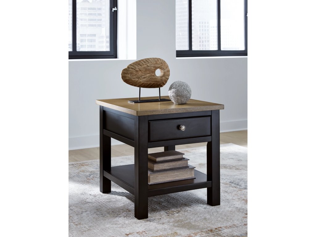 Drazmine End Table - image 1