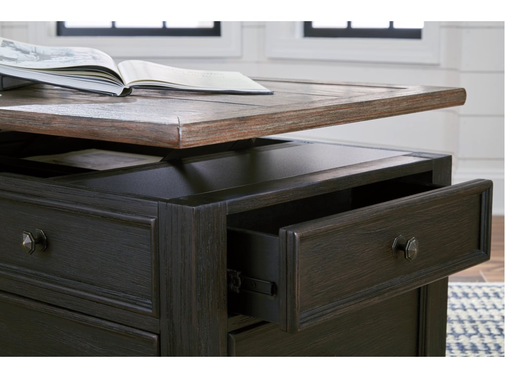 Tyler Creek Coffee Table and 2 End Tables - image 8
