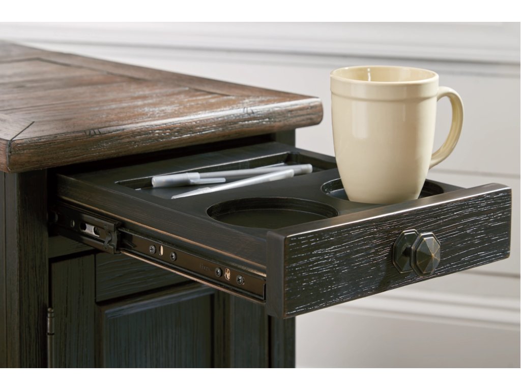 Tyler Creek Chairside End Table with USB Ports & Outlets - image 9