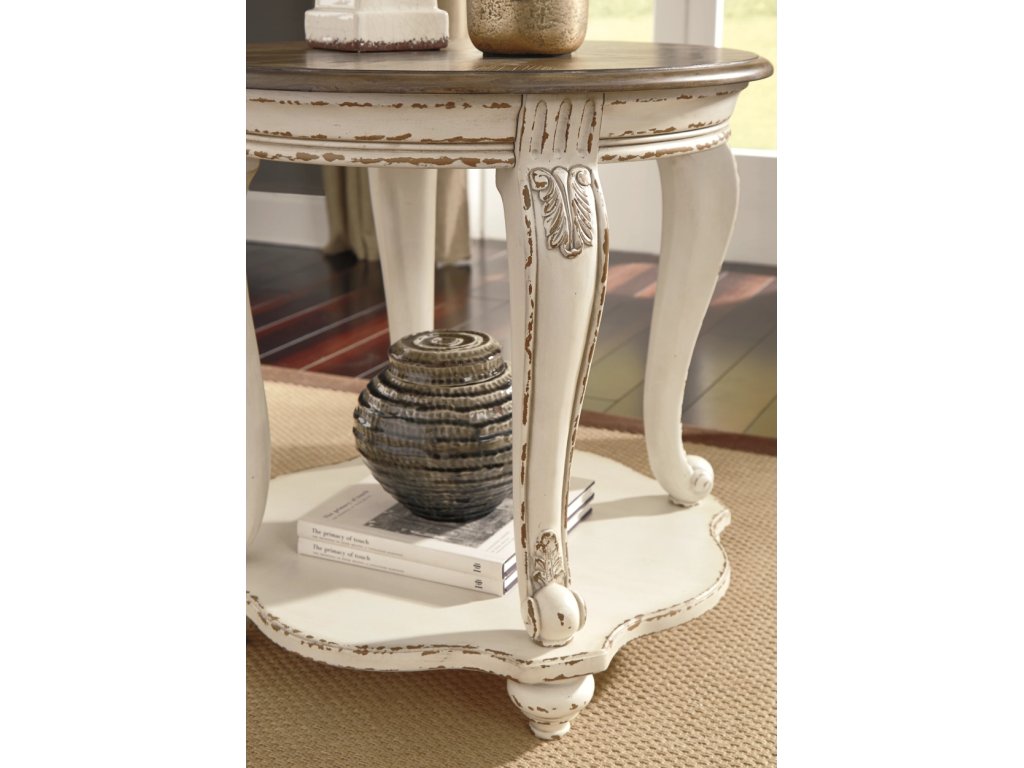Realyn End Table - image 4