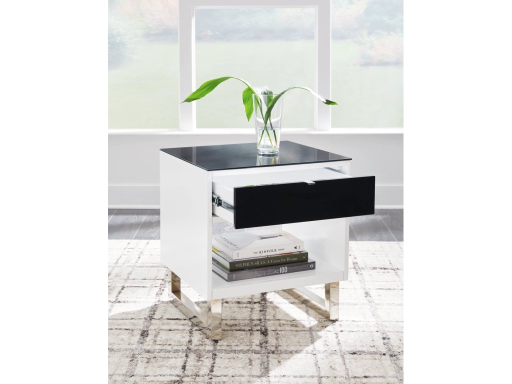 Gardoni End Table - image 6