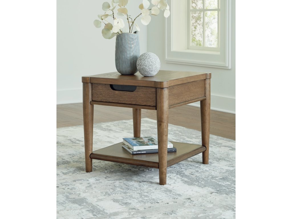 Roanhowe End Table - image 1