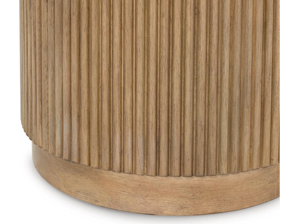 Camdill End Table - image 5