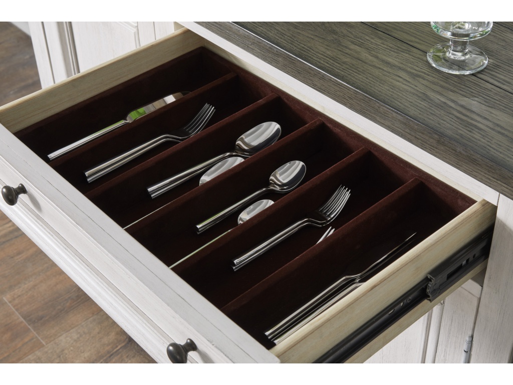 Sideboard - image 6
