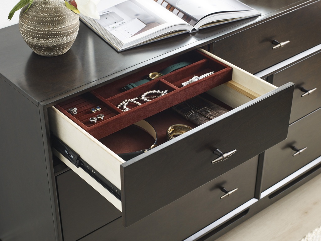 Dresser - image 6