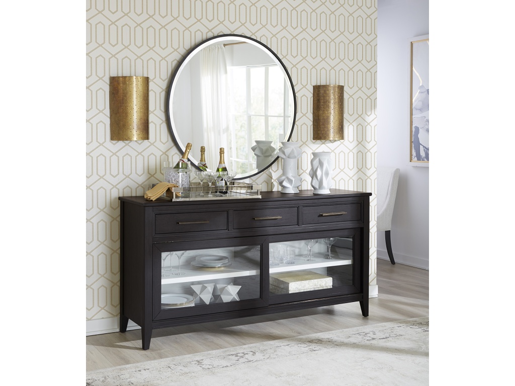 Sideboard - image 1