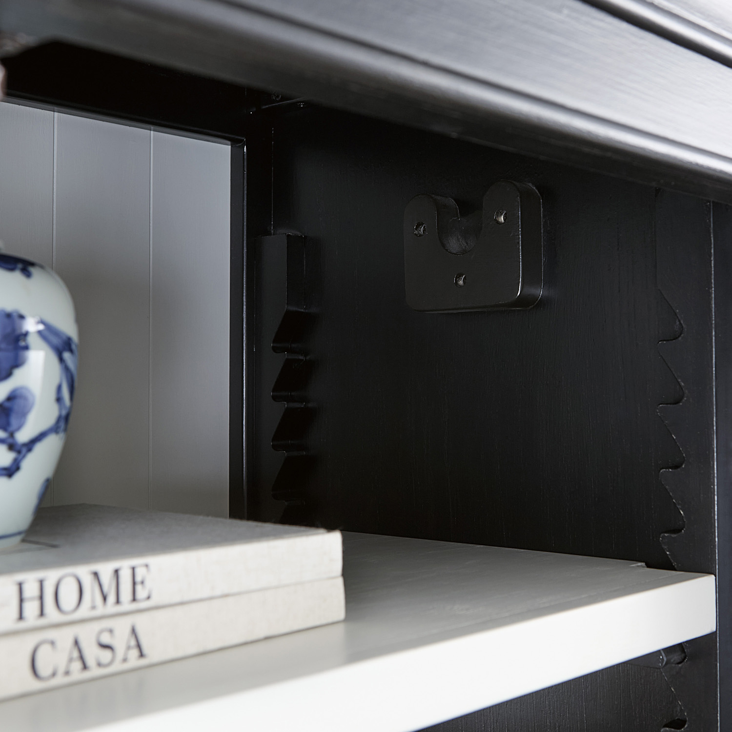 Armoire/ Cupboard - image 4
