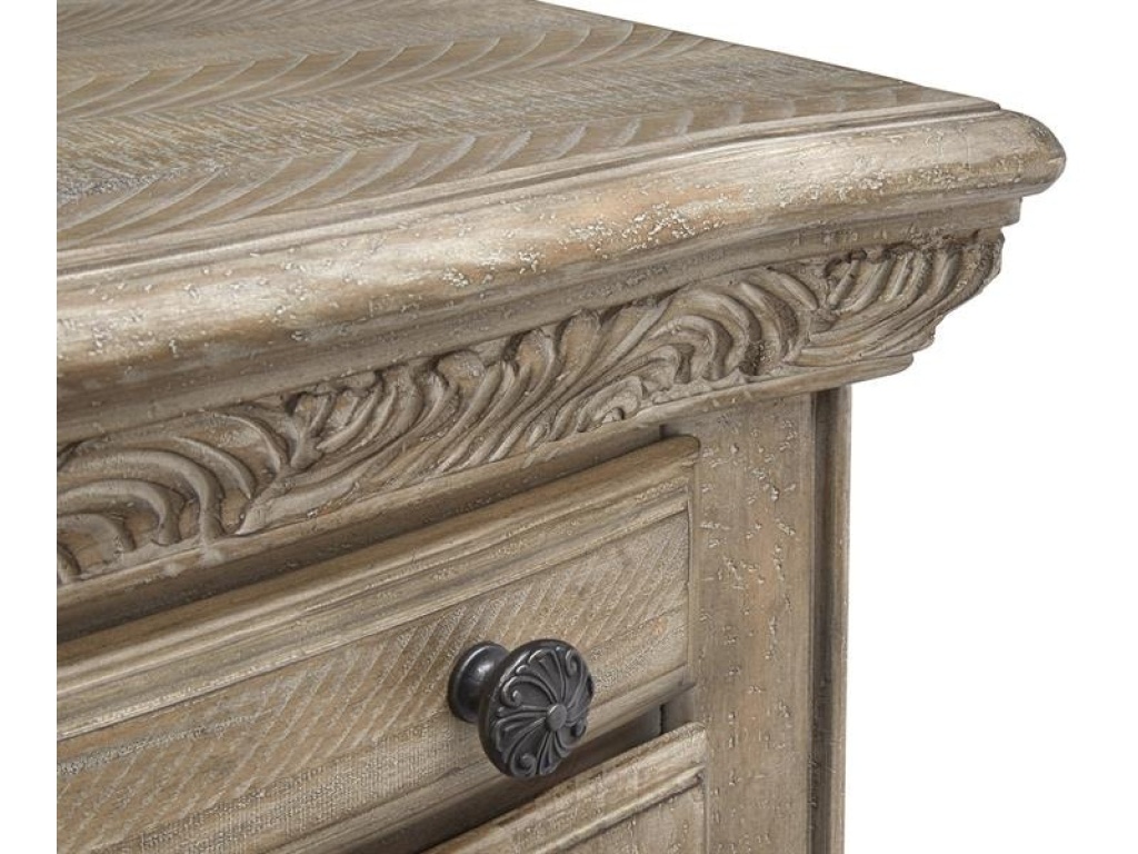 Bachelor Chest - image 2