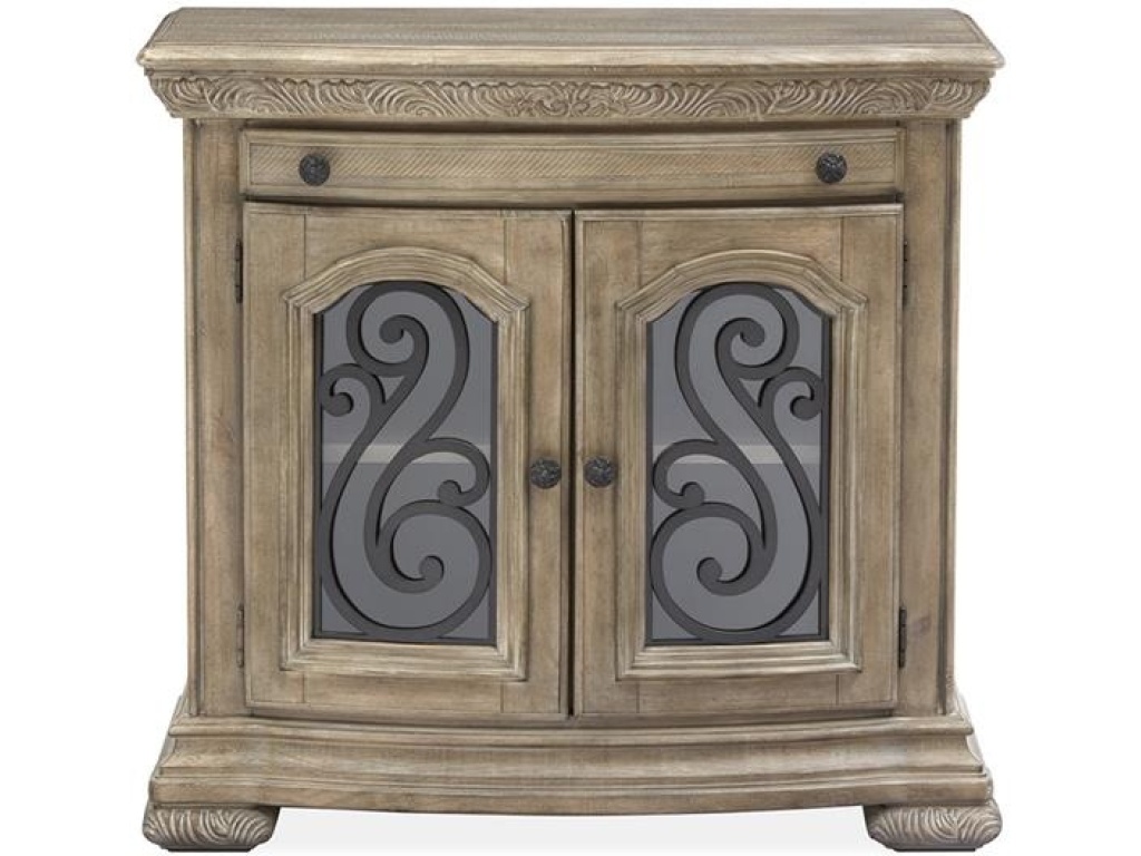 Bachelor Chest - main image