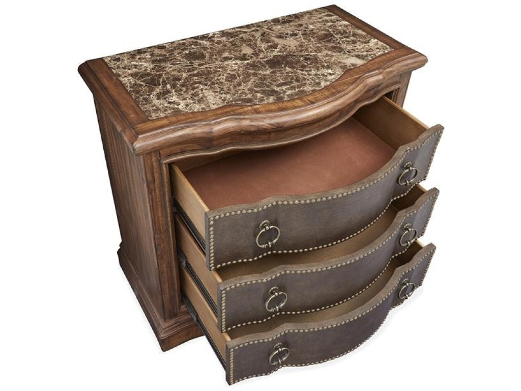 Bachelor Chest - image 1