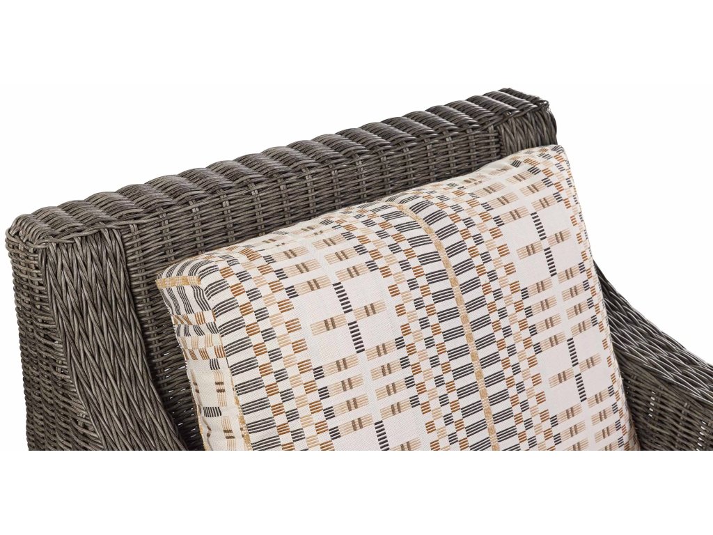 Oasis Outdoor Wicker Swivel Chair - image 7