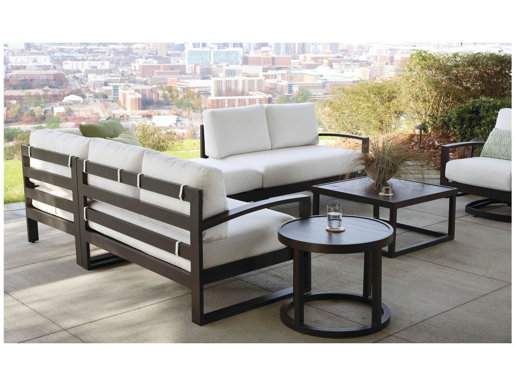 Bonavista Outdoor Square Cocktail Table - image 1