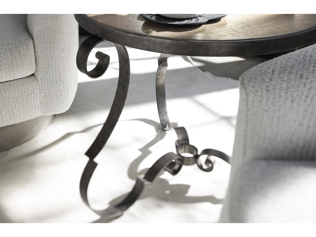 Villa Toscana Side Table - image 6