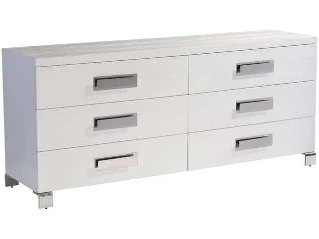 Coro Dresser