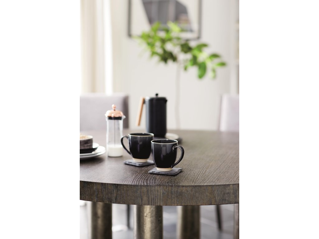 Linea Dining Table - image 4