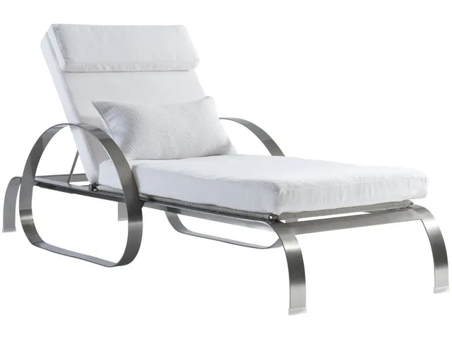Malibu Outdoor Chaise